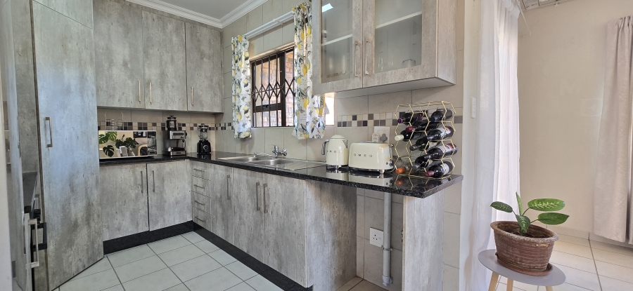 3 Bedroom Property for Sale in Waterval East North West